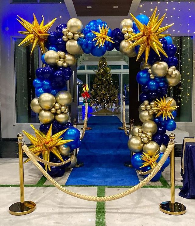 How To Decorate Balloon Arches - North of Bleu